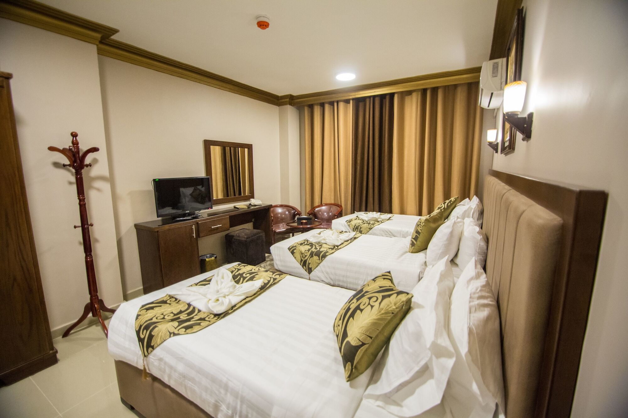 Hotel Grape Village